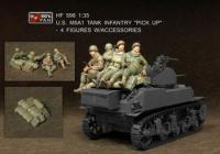 1:35 US M5A1 Tank Infantry "Pick Up" - 4 Figures w/ Accessories